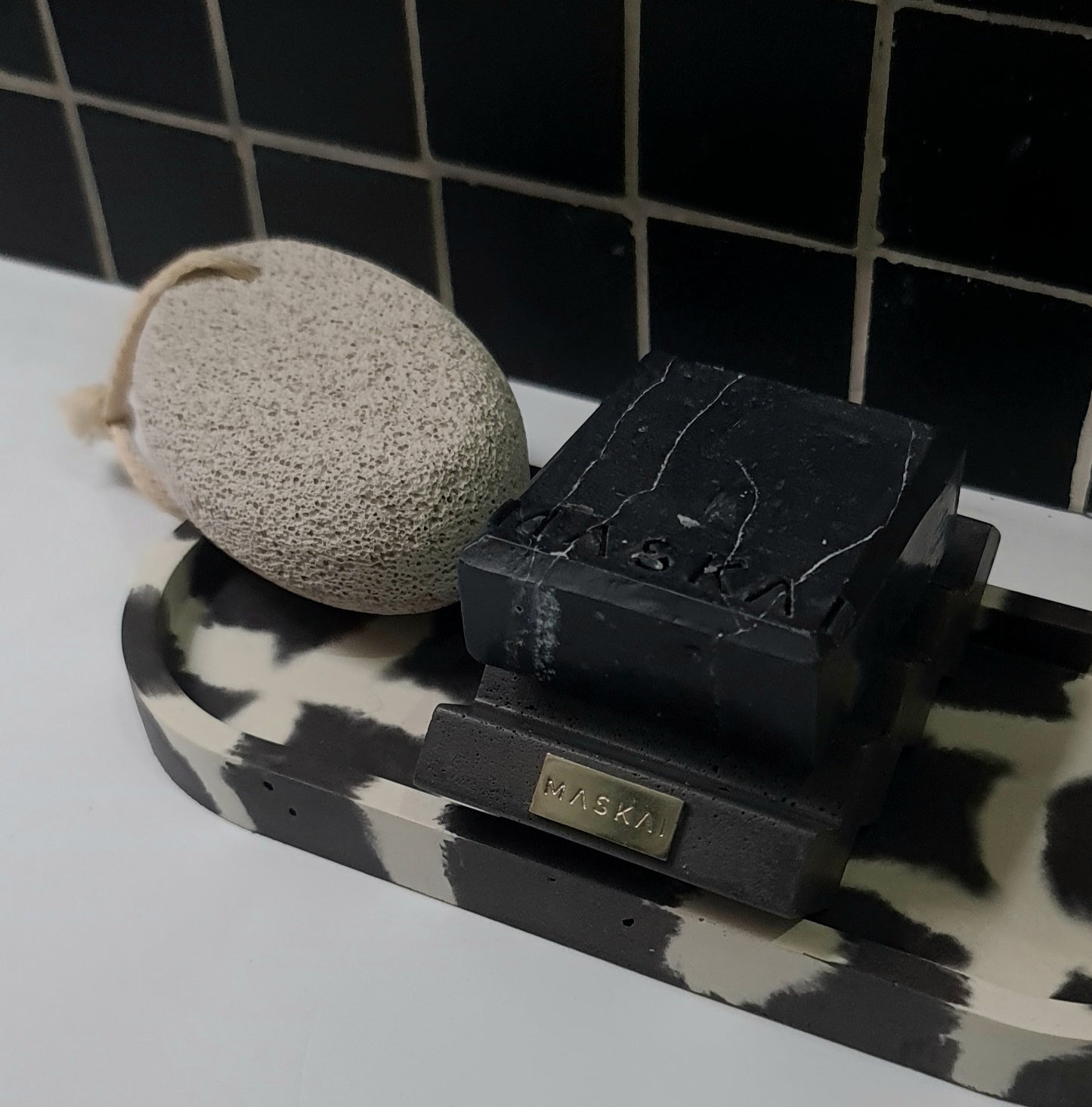 Jabonera "WaveBlock"