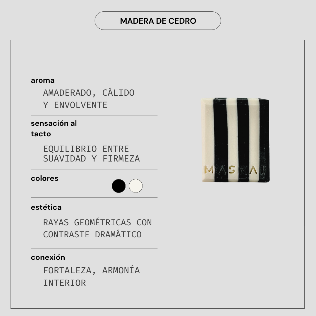 Jabón Artesanal con Madera de Cedro