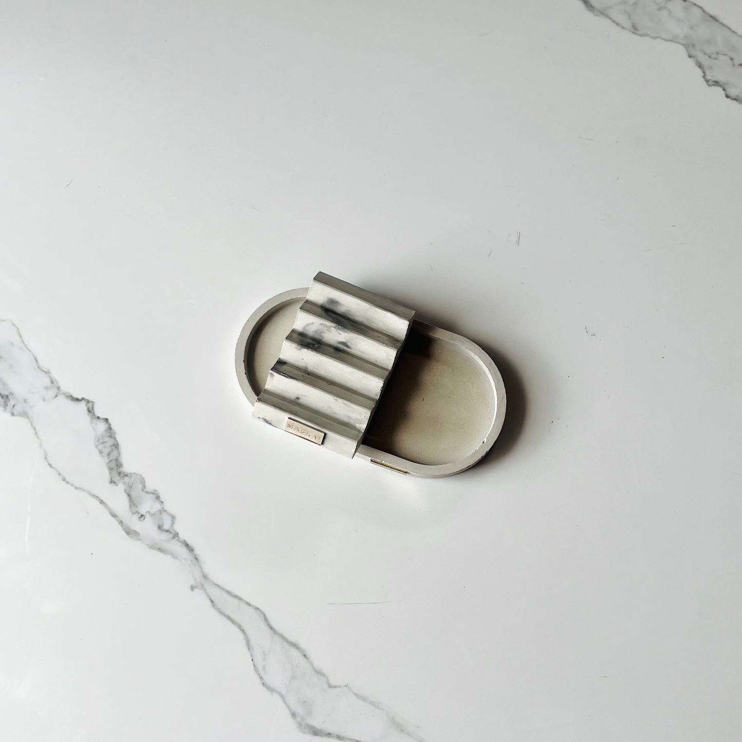 Minimal Gift box