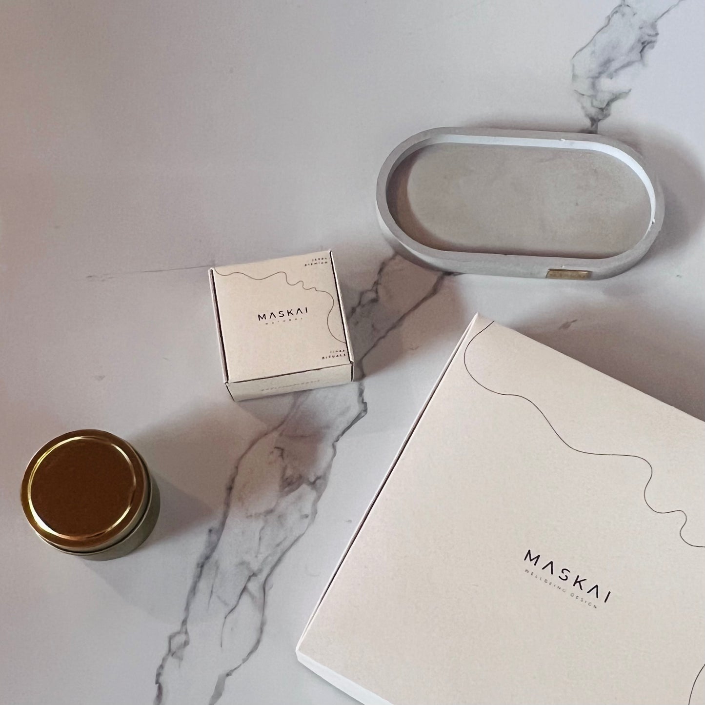 Moments Gift Box