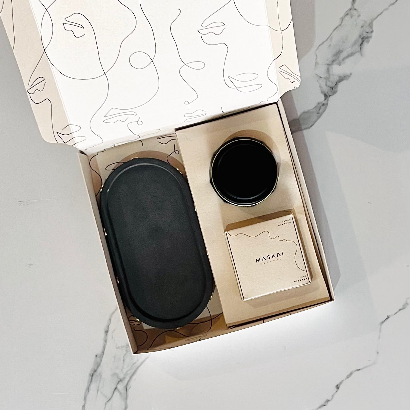 Moments Gift Box